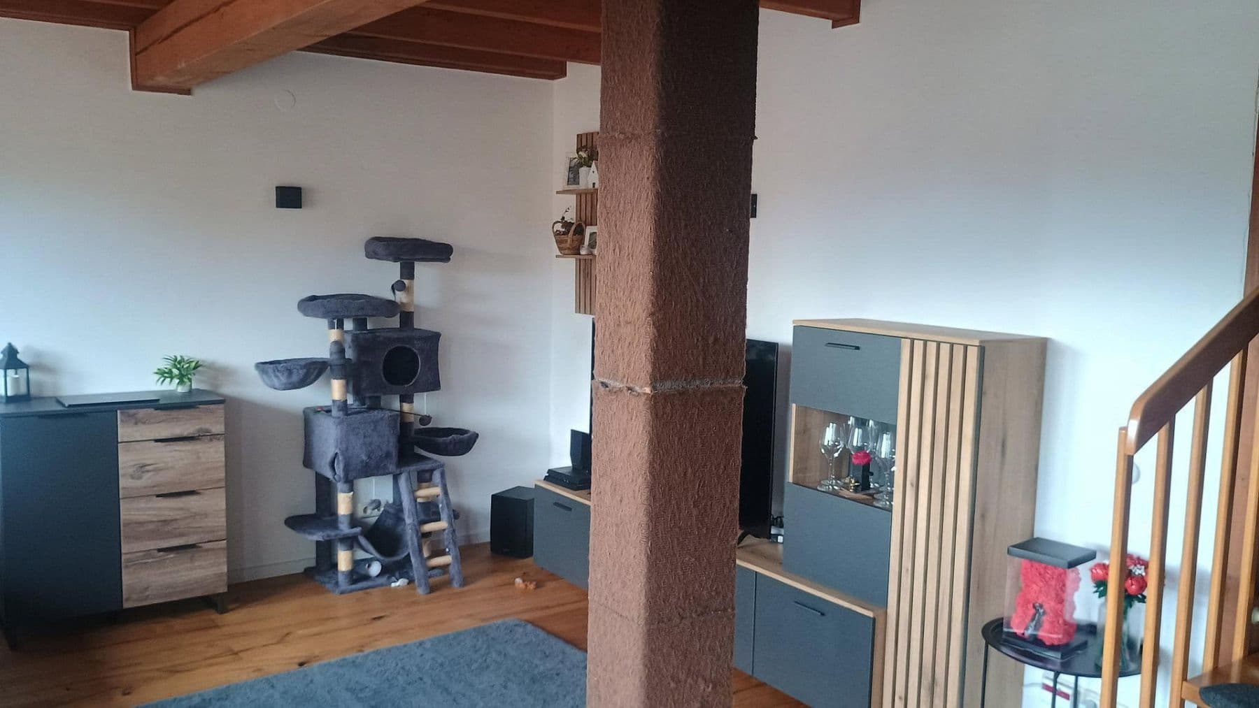 Pronájem bytu 3+1 110 m², Kreuzstr. 3A, Rinteln, Dolní Sasko Pronájem bytu 3+1 110 m², Kreuzstr. 3A, Rinteln, Dolní Sasko