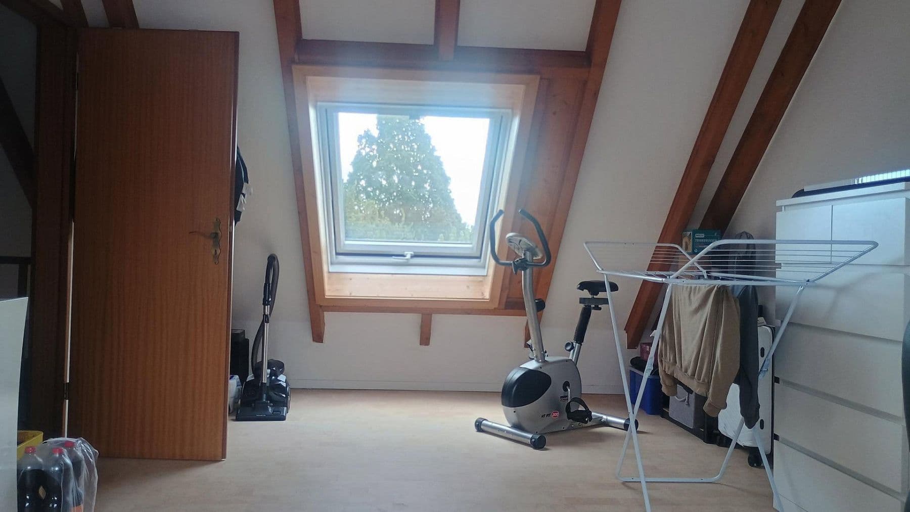 Pronájem bytu 3+1 110 m², Kreuzstr. 3A, Rinteln, Dolní Sasko Pronájem bytu 3+1 110 m², Kreuzstr. 3A, Rinteln, Dolní Sasko