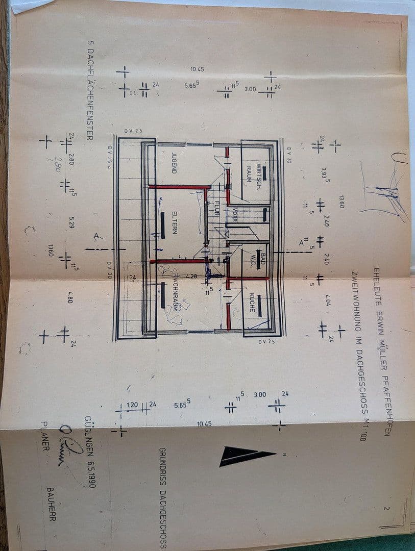 Prodej domu 200 m², pozemek 685 m², Heuchelbergstr. 23, Pfaffenhofen, Bádensko-Württembersko Prodej domu 200 m², pozemek 685 m², Heuchelbergstr. 23, Pfaffenhofen, Bádensko-Württembersko