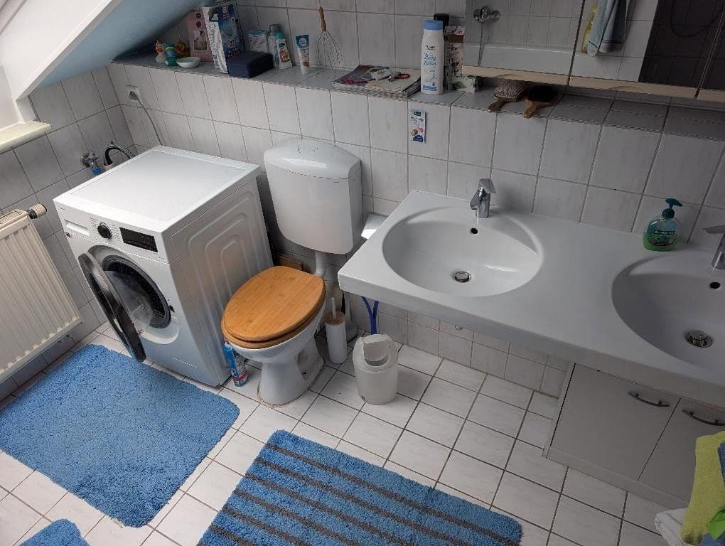 Prodej domu 200 m², pozemek 685 m², Heuchelbergstr. 23, Pfaffenhofen, Bádensko-Württembersko Prodej domu 200 m², pozemek 685 m², Heuchelbergstr. 23, Pfaffenhofen, Bádensko-Württembersko