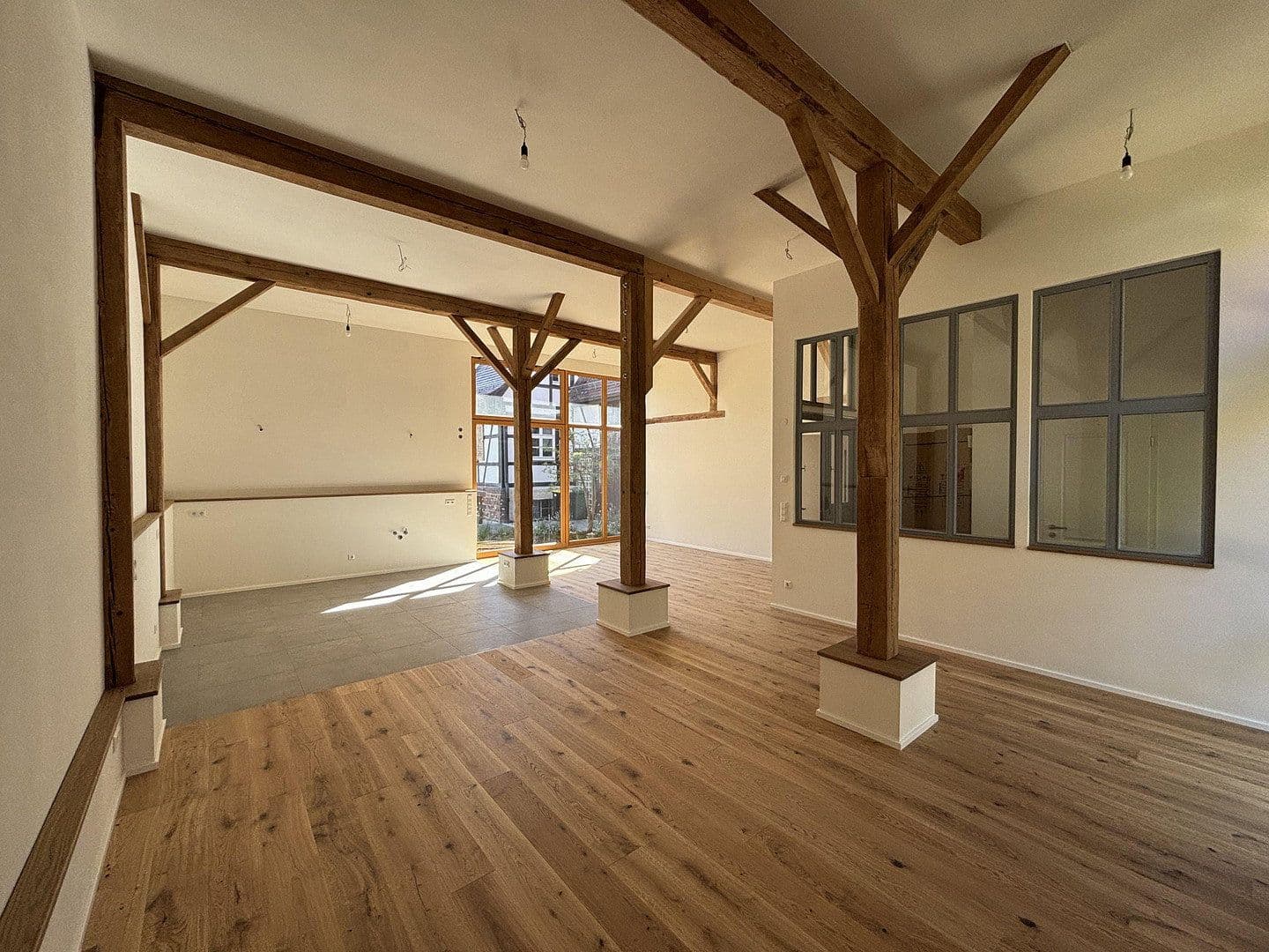 Pronájem bytu 3+kk 133 m², Niefern-Öschelbronn, Bádensko-Württembersko Pronájem bytu 3+kk 133 m², Niefern-Öschelbronn, Bádensko-Württembersko
