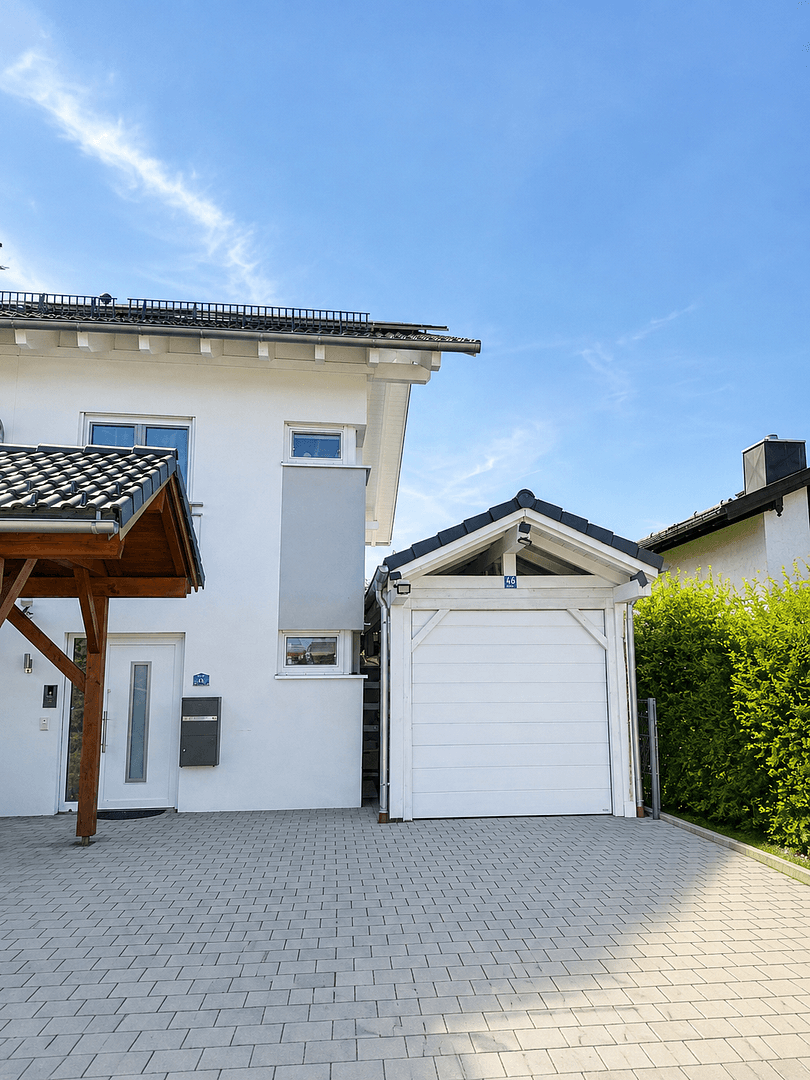 Prodej domu 115 m², pozemek 285 m², Priener Straße 46, Eggstätt, Bavorsko Prodej domu 115 m², pozemek 285 m², Priener Straße 46, Eggstätt, Bavorsko