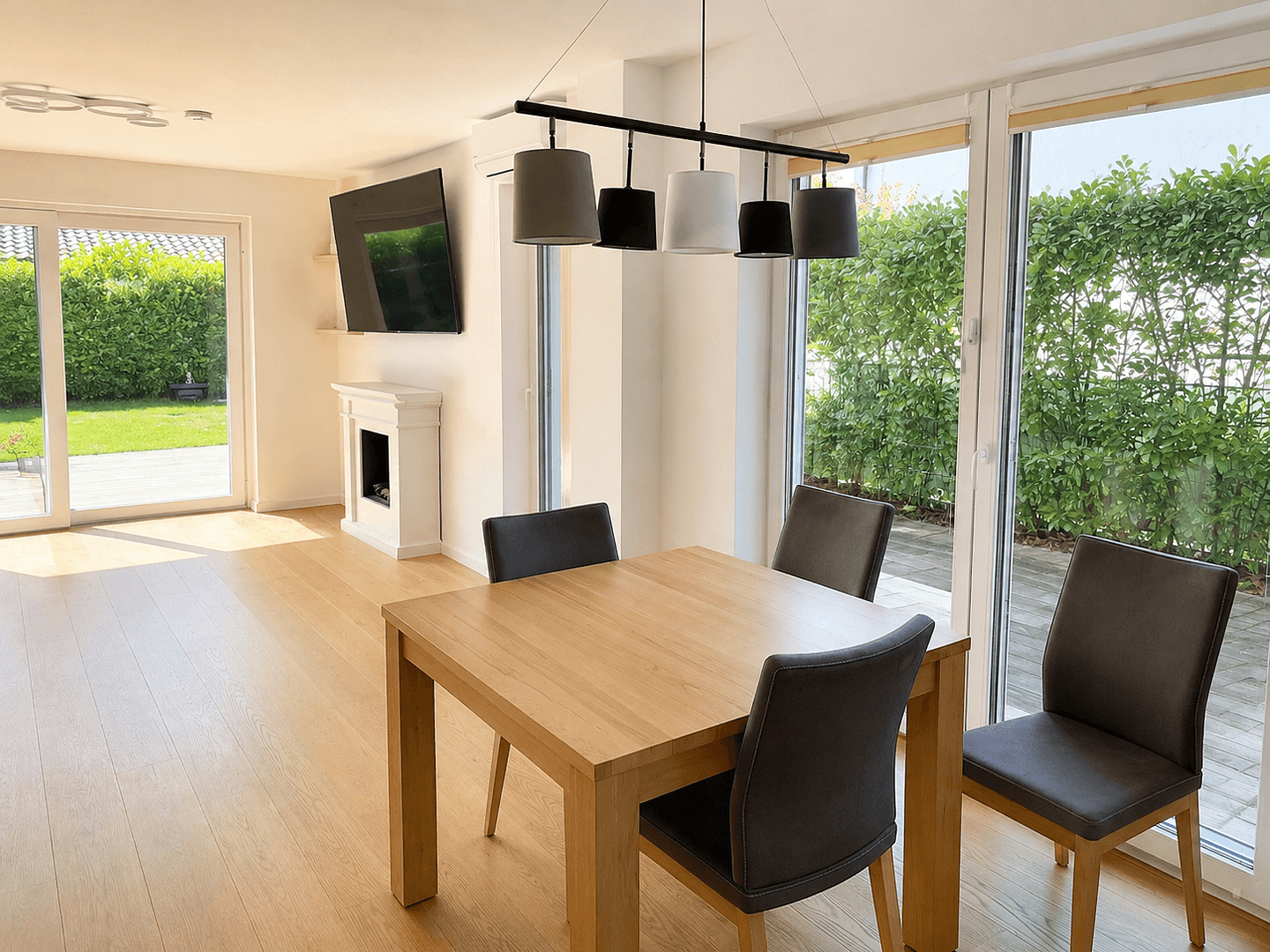 Prodej domu 115 m², pozemek 285 m², Priener Straße 46, Eggstätt, Bavorsko Prodej domu 115 m², pozemek 285 m², Priener Straße 46, Eggstätt, Bavorsko