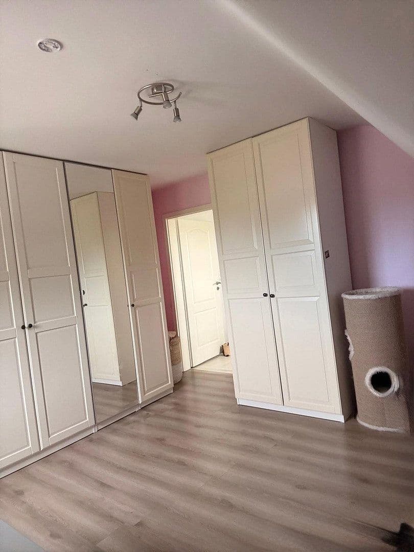Prodej domu 160 m², pozemek 922 m², Beckdorf, Dolní Sasko Prodej domu 160 m², pozemek 922 m², Beckdorf, Dolní Sasko