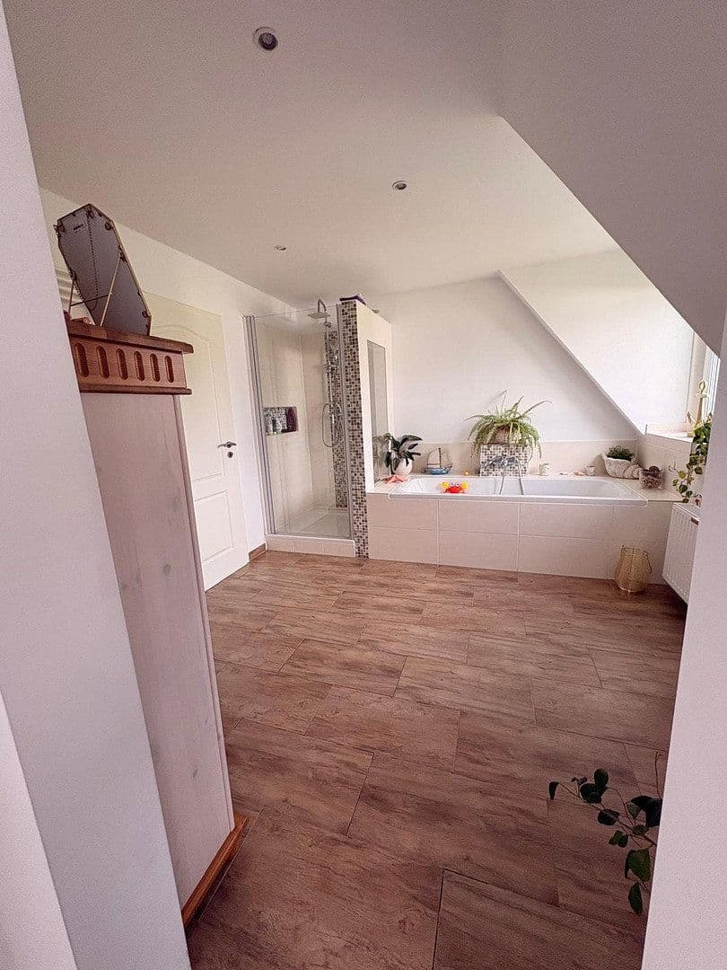 Prodej domu 160 m², pozemek 922 m², Beckdorf, Dolní Sasko Prodej domu 160 m², pozemek 922 m², Beckdorf, Dolní Sasko