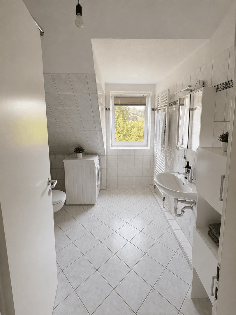 Pronájem bytu 3+1 84 m², Feldstraße 10, Heist, Šlesvicko-Holštýnsko Pronájem bytu 3+1 84 m², Feldstraße 10, Heist, Šlesvicko-Holštýnsko