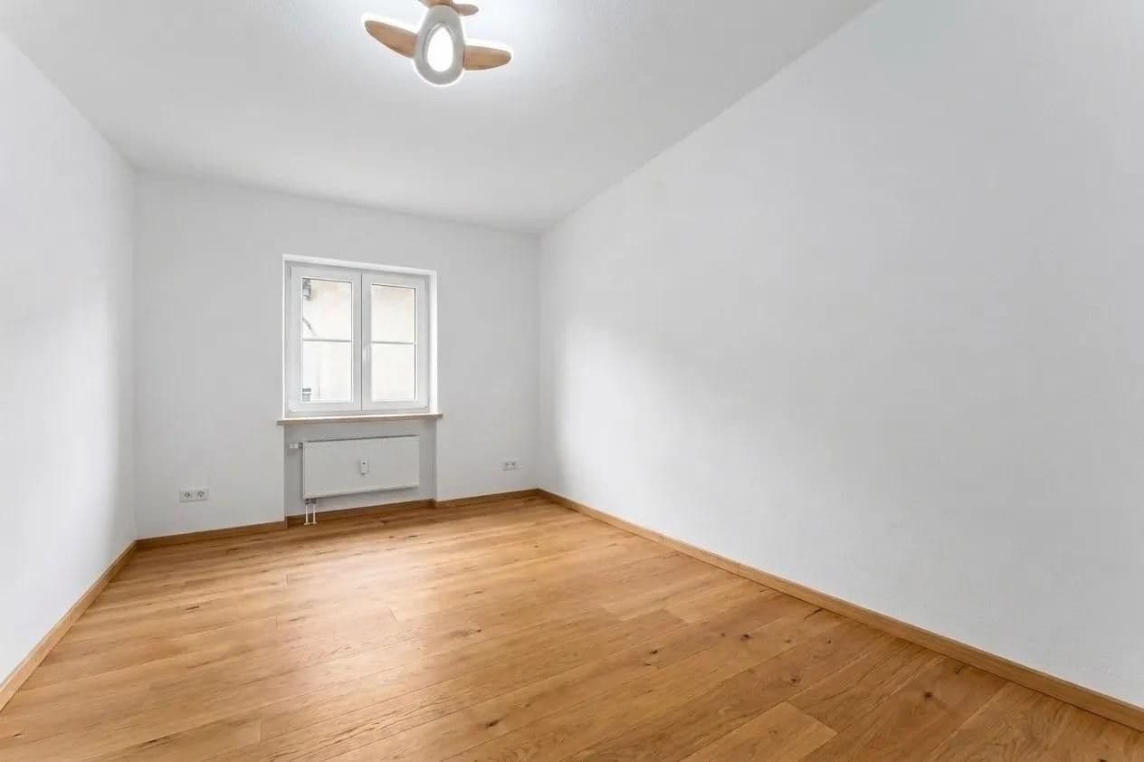 Prodej bytu 5+1 109 m², Germaringen, Bavorsko Prodej bytu 5+1 109 m², Germaringen, Bavorsko