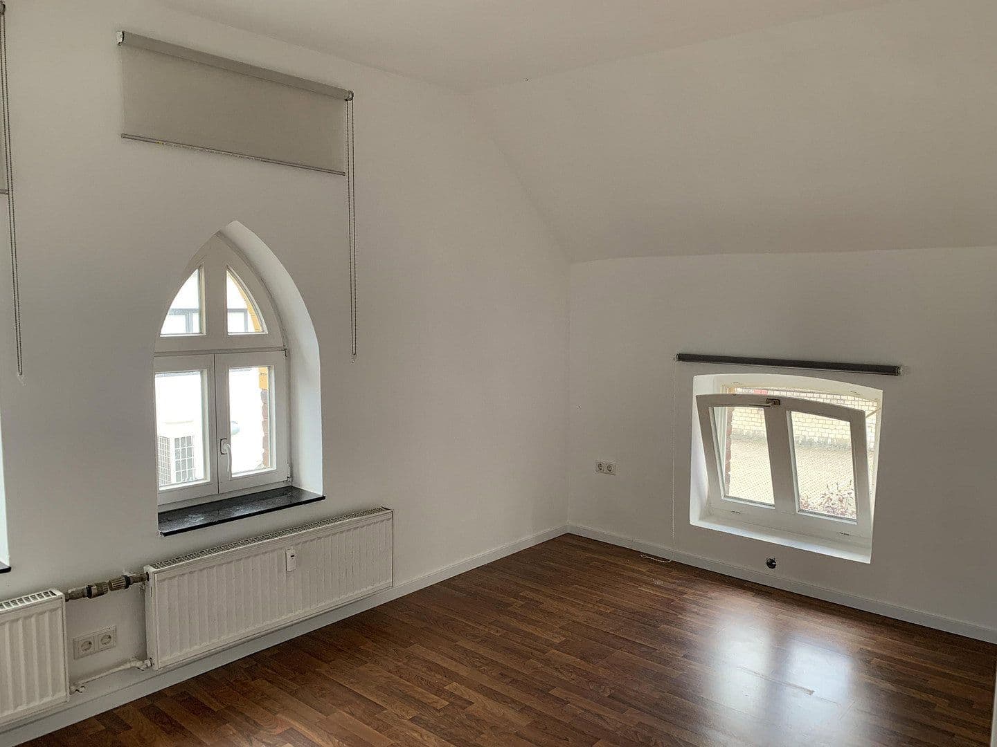 Pronájem bytu 4+1 92 m², Burscheider Str. 106b, Leverkusen, Severní Porýní-Vestfálsko Pronájem bytu 4+1 92 m², Burscheider Str. 106b, Leverkusen, Severní Porýní-Vestfálsko