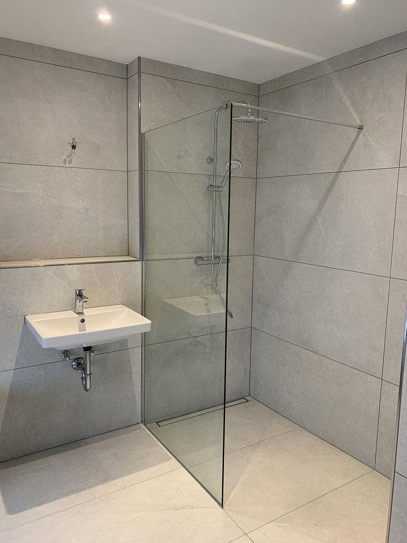 Pronájem bytu 4+1 92 m², Burscheider Str. 106b, Leverkusen, Severní Porýní-Vestfálsko Pronájem bytu 4+1 92 m², Burscheider Str. 106b, Leverkusen, Severní Porýní-Vestfálsko