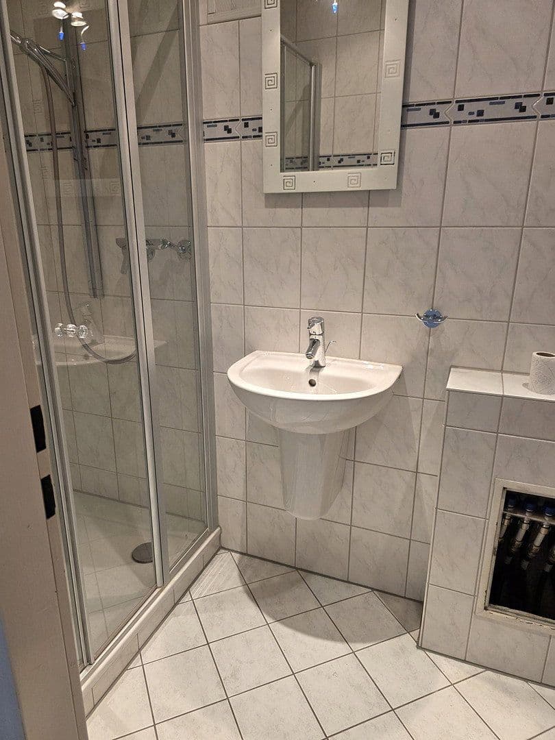 Pronájem bytu 3+1 100 m², Katharinenstraße 6, Essen, Severní Porýní-Vestfálsko Pronájem bytu 3+1 100 m², Katharinenstraße 6, Essen, Severní Porýní-Vestfálsko