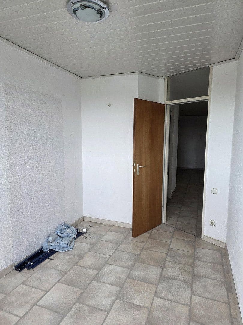 Pronájem bytu 3+1 100 m², Katharinenstraße 6, Essen, Severní Porýní-Vestfálsko Pronájem bytu 3+1 100 m², Katharinenstraße 6, Essen, Severní Porýní-Vestfálsko