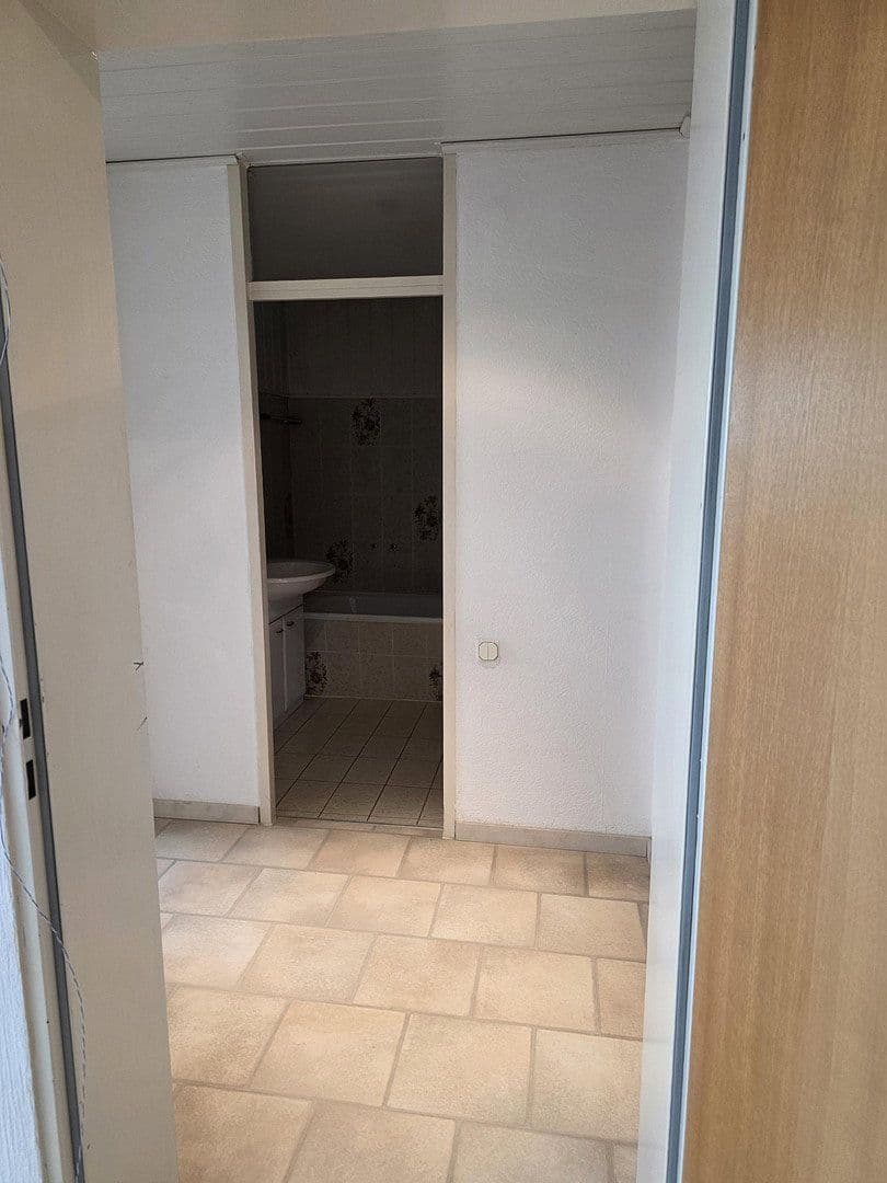 Pronájem bytu 3+1 100 m², Katharinenstraße 6, Essen, Severní Porýní-Vestfálsko Pronájem bytu 3+1 100 m², Katharinenstraße 6, Essen, Severní Porýní-Vestfálsko