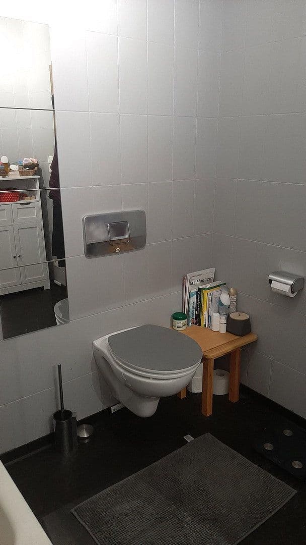 Pronájem bytu 2+1 80 m², Rosenstraße 5, Hohenschäftlarn, Bavorsko Pronájem bytu 2+1 80 m², Rosenstraße 5, Hohenschäftlarn, Bavorsko