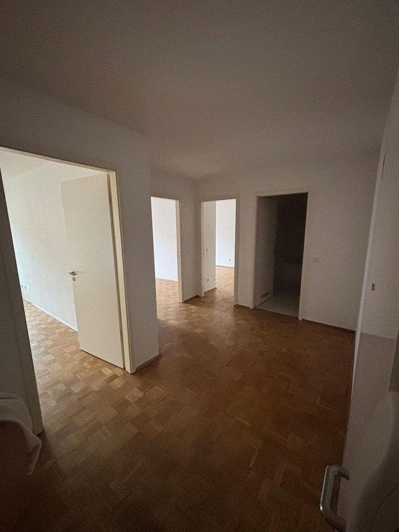 Prodej bytu 3+1 78 m², Pintschstraße 2, Berlin, Berlín Prodej bytu 3+1 78 m², Pintschstraße 2, Berlin, Berlín