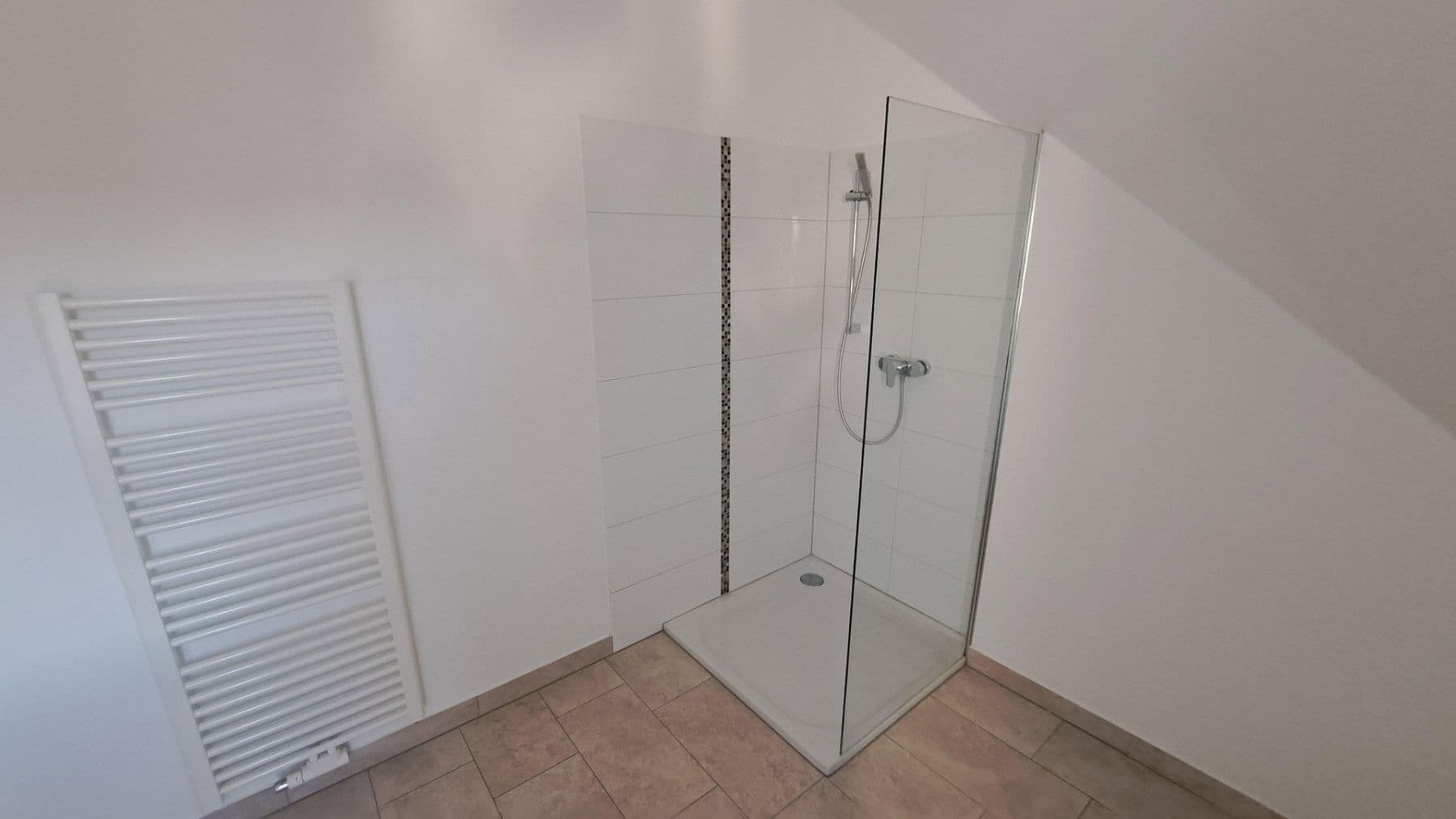 Prodej domu 205 m², pozemek 300 m², Am Dreispitz 30, Aschaffenburg, Bavorsko Prodej domu 205 m², pozemek 300 m², Am Dreispitz 30, Aschaffenburg, Bavorsko