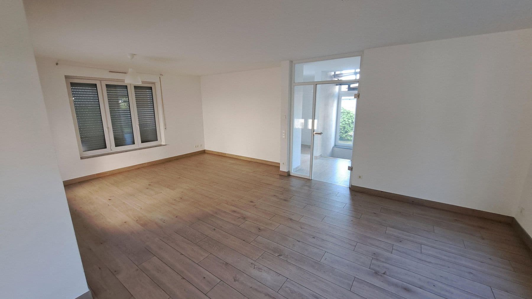 Prodej domu 205 m², pozemek 300 m², Am Dreispitz 30, Aschaffenburg, Bavorsko Prodej domu 205 m², pozemek 300 m², Am Dreispitz 30, Aschaffenburg, Bavorsko