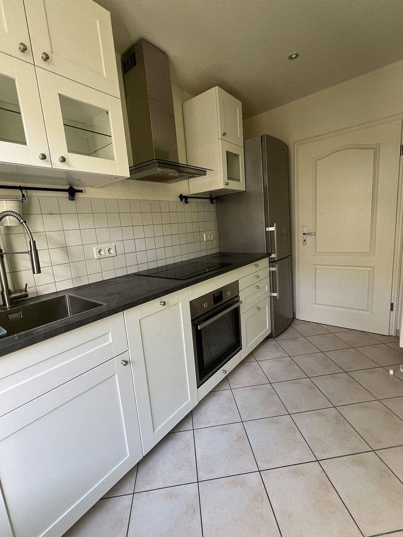 Prodej bytu 3+1 58 m², Sebastian-Bach-Straße, Leipzig, Sasko Prodej bytu 3+1 58 m², Sebastian-Bach-Straße, Leipzig, Sasko