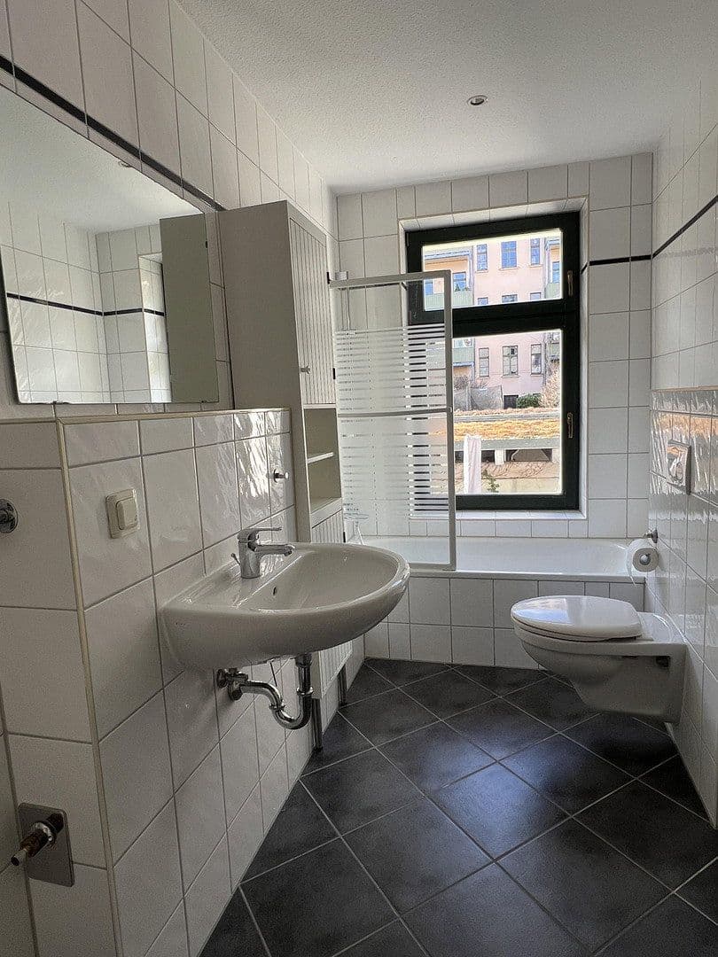 Prodej bytu 3+1 58 m², Sebastian-Bach-Straße, Leipzig, Sasko Prodej bytu 3+1 58 m², Sebastian-Bach-Straße, Leipzig, Sasko
