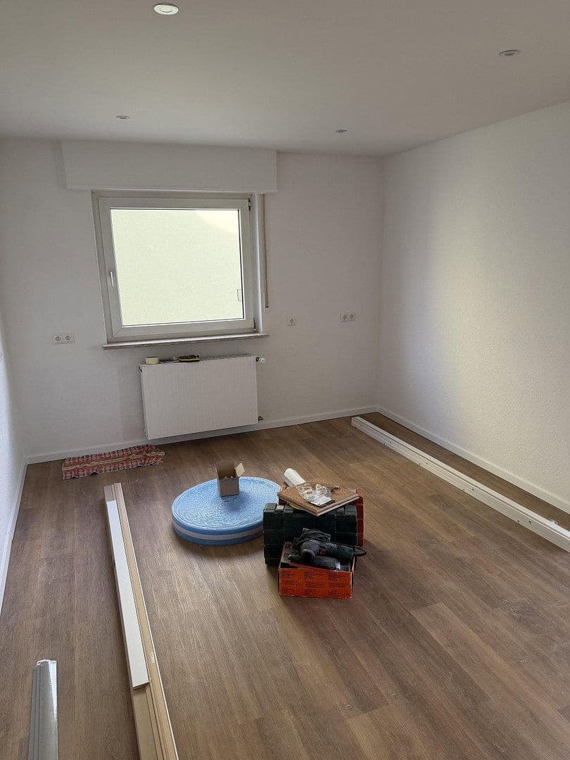 Pronájem bytu 3+1 74 m², Brühler Weg 46, Plankstadt, Bádensko-Württembersko Pronájem bytu 3+1 74 m², Brühler Weg 46, Plankstadt, Bádensko-Württembersko