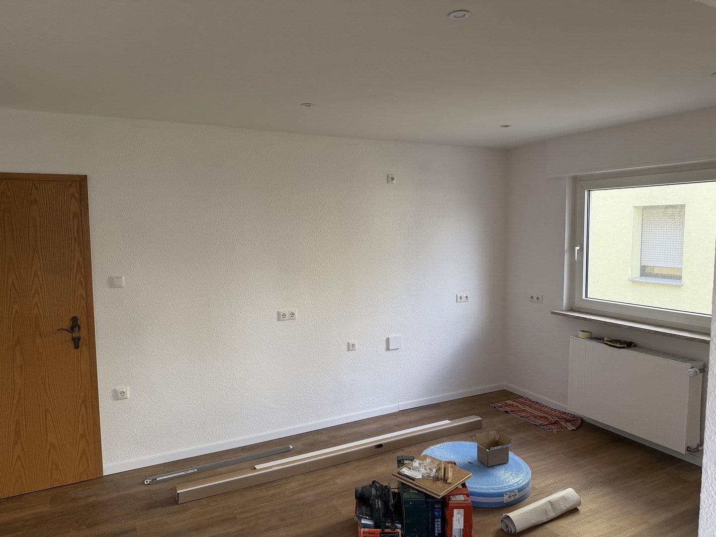 Pronájem bytu 3+1 74 m², Brühler Weg 46, Plankstadt, Bádensko-Württembersko Pronájem bytu 3+1 74 m², Brühler Weg 46, Plankstadt, Bádensko-Württembersko
