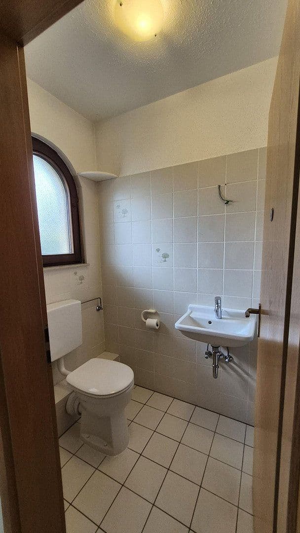 Prodej domu 154 m², pozemek 376 m², Gelnhausen, Hessen Prodej domu 154 m², pozemek 376 m², Gelnhausen, Hessen