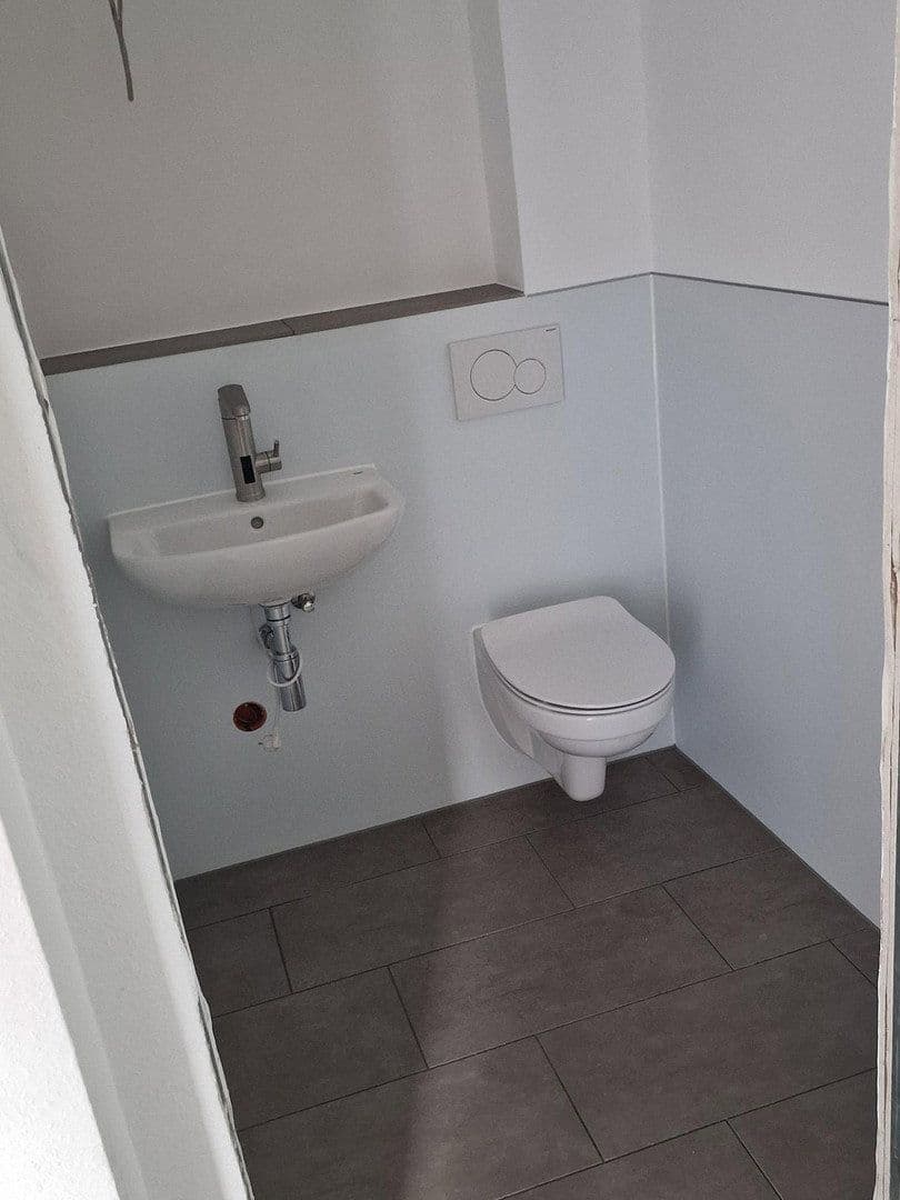 Pronájem domu 142 m², pozemek 100 m², Trebur, Hessen Pronájem domu 142 m², pozemek 100 m², Trebur, Hessen