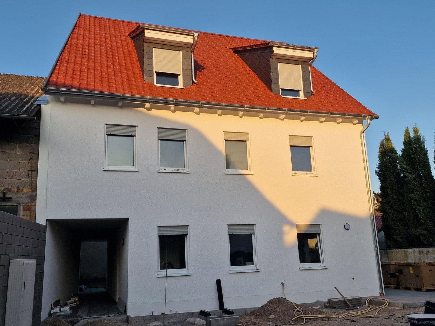 Pronájem domu 142 m², pozemek 100 m², Trebur, Hessen Pronájem domu 142 m², pozemek 100 m², Trebur, Hessen