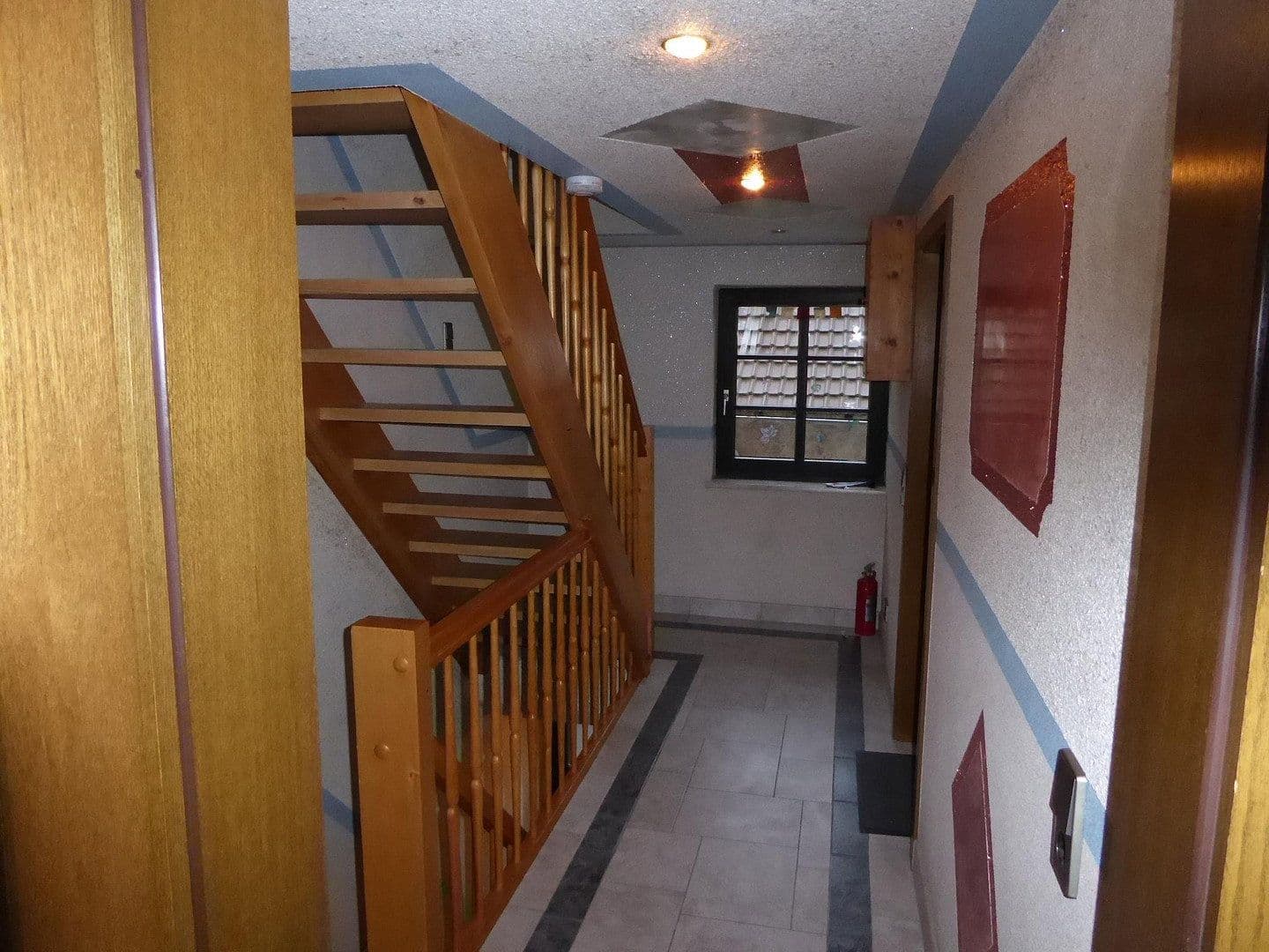 Prodej domu 135 m², pozemek 105 m², Schulstraße 6, Niedernhall, Bádensko-Württembersko Prodej domu 135 m², pozemek 105 m², Schulstraße 6, Niedernhall, Bádensko-Württembersko