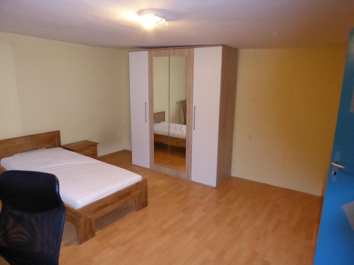 Prodej domu 135 m², pozemek 105 m², Schulstraße 6, Niedernhall, Bádensko-Württembersko Prodej domu 135 m², pozemek 105 m², Schulstraße 6, Niedernhall, Bádensko-Württembersko