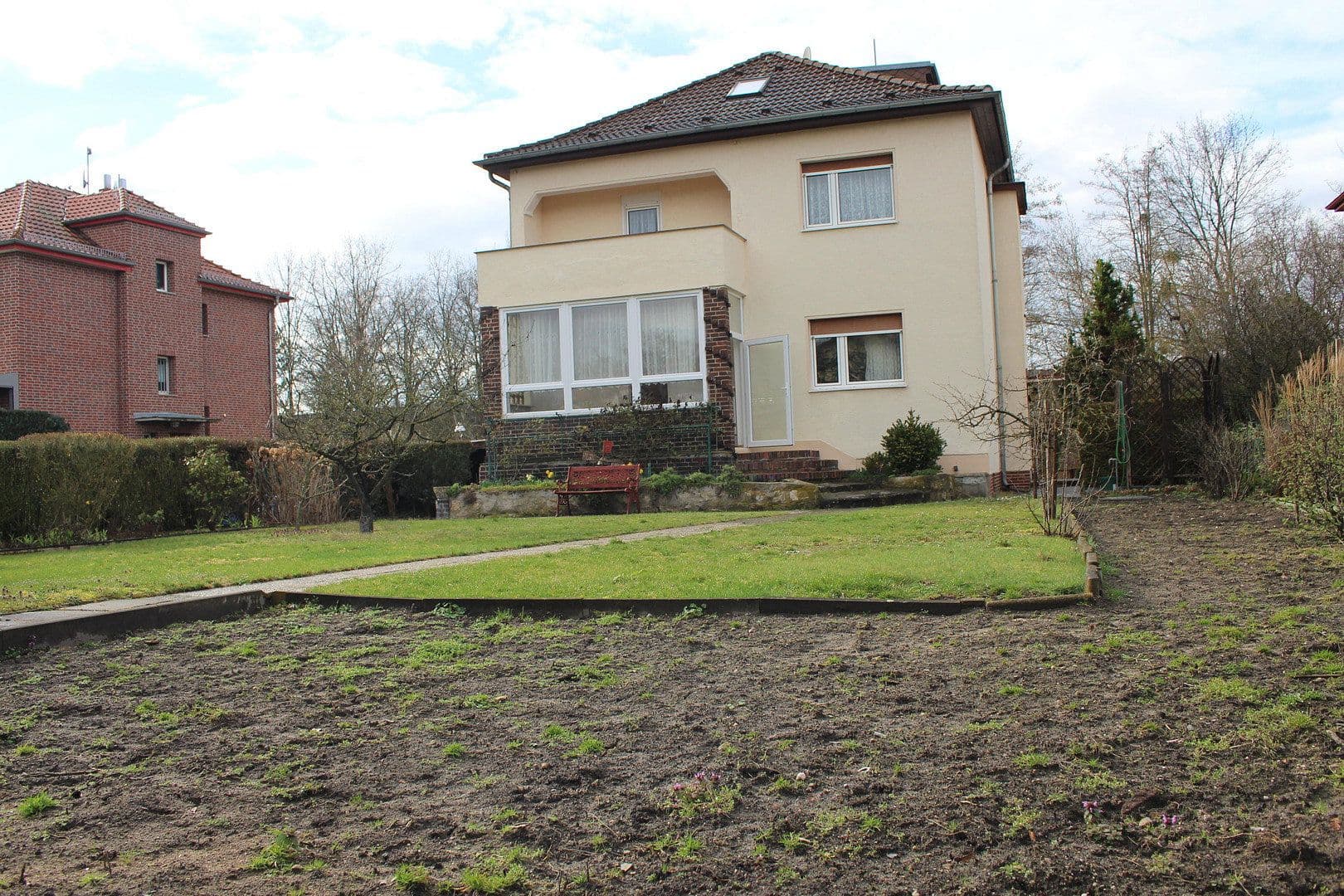Prodej domu 200 m², pozemek 669 m², Berlin, Berlín Prodej domu 200 m², pozemek 669 m², Berlin, Berlín