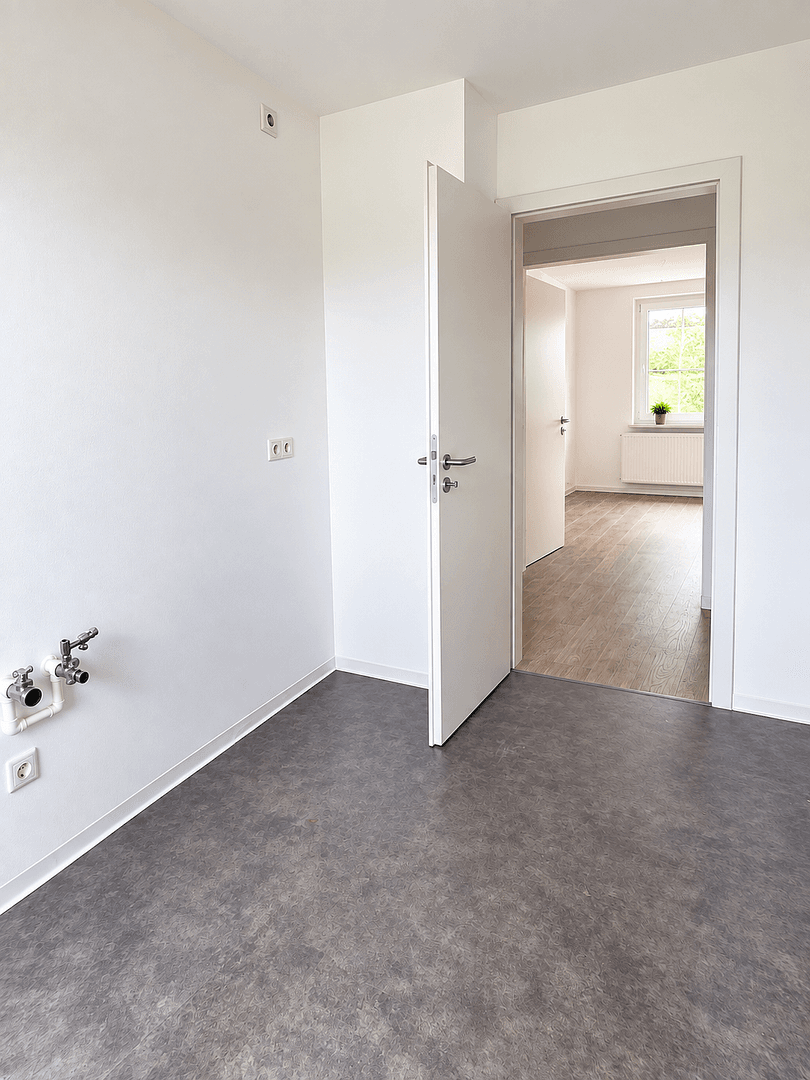 Pronájem bytu 3+1 61 m², Hainstraße 16, Thum, Sasko Pronájem bytu 3+1 61 m², Hainstraße 16, Thum, Sasko
