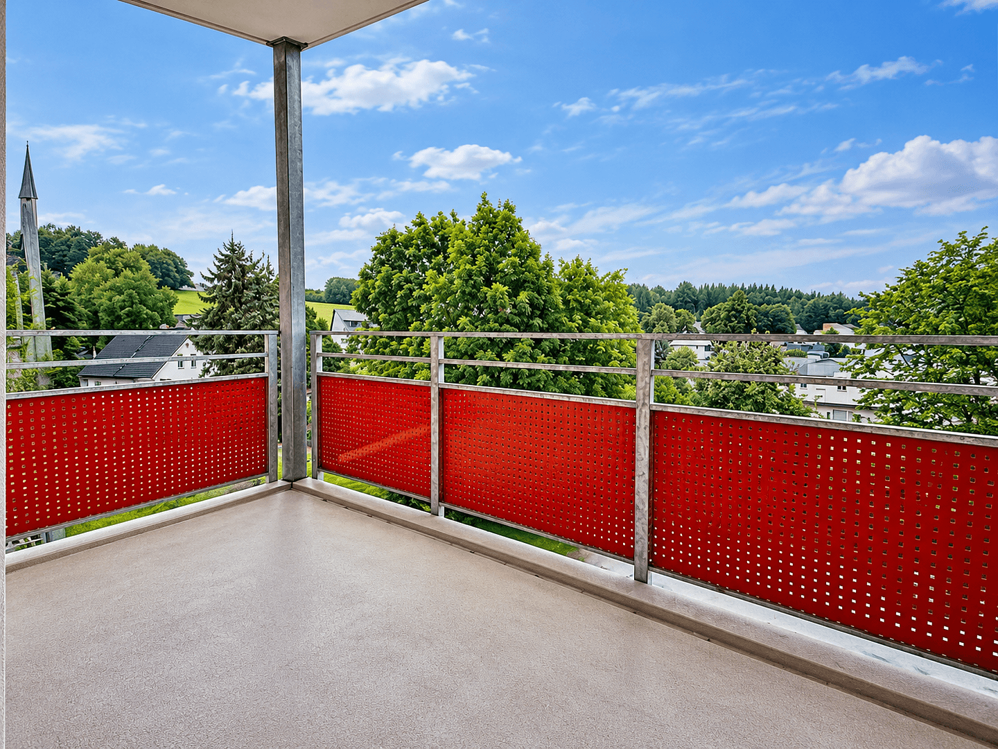 Pronájem bytu 3+1 61 m², Hainstraße 16, Thum, Sasko Pronájem bytu 3+1 61 m², Hainstraße 16, Thum, Sasko