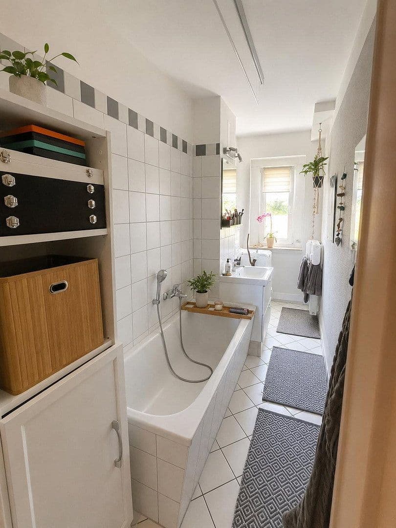 Pronájem bytu 3+1 62 m², Neubau 16, Elterlein, Sasko Pronájem bytu 3+1 62 m², Neubau 16, Elterlein, Sasko