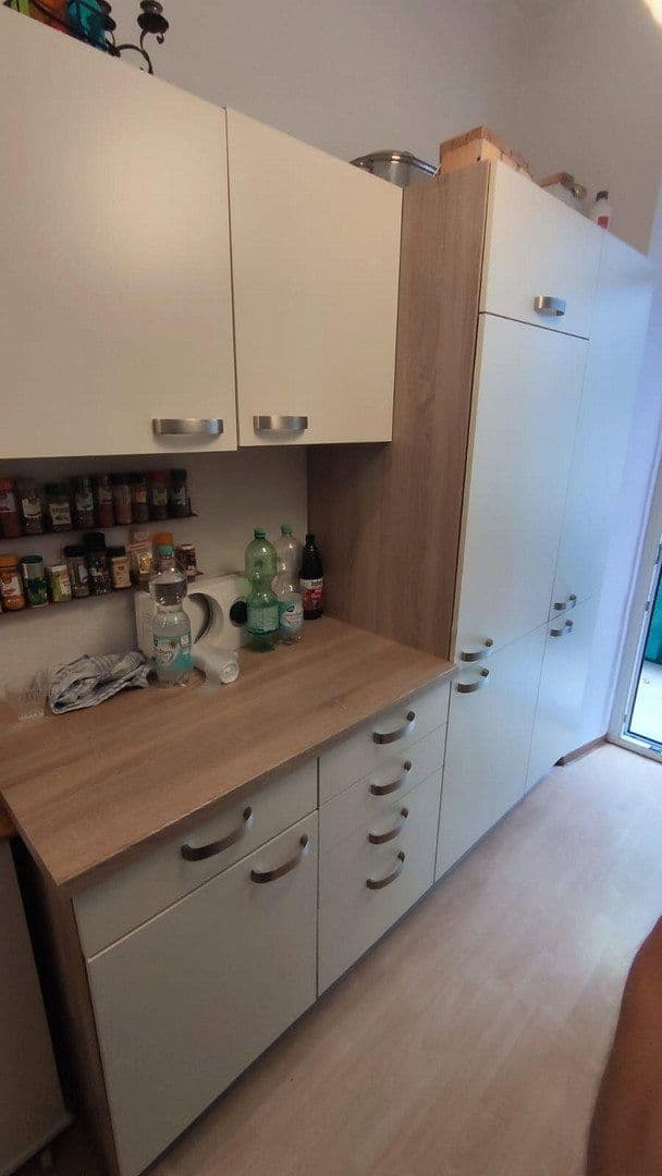 Pronájem bytu 3+1 56 m², Markgrafenstraße 17, Nürnberg, Bavorsko Pronájem bytu 3+1 56 m², Markgrafenstraße 17, Nürnberg, Bavorsko