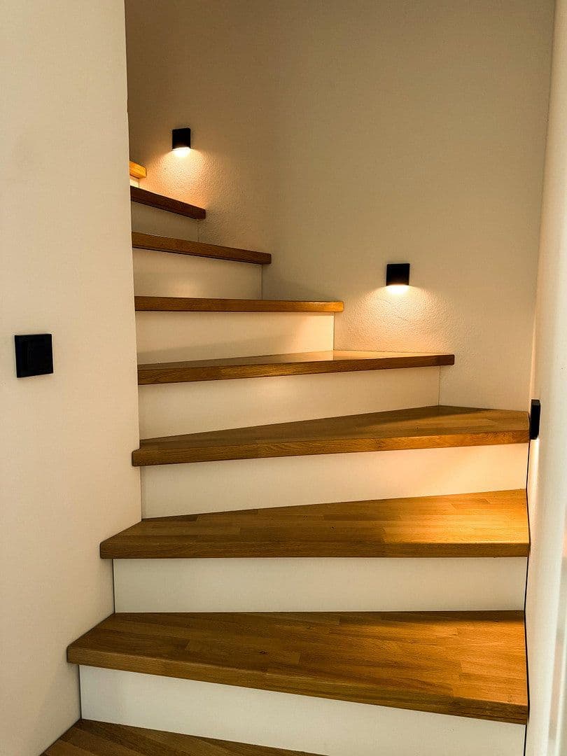 Prodej domu 130 m², pozemek 320 m², Schwerte, Severní Porýní-Vestfálsko Prodej domu 130 m², pozemek 320 m², Schwerte, Severní Porýní-Vestfálsko