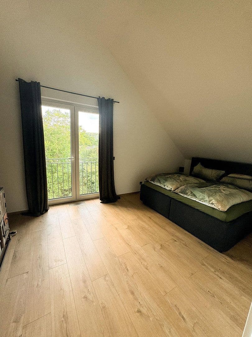 Prodej domu 130 m², pozemek 320 m², Schwerte, Severní Porýní-Vestfálsko Prodej domu 130 m², pozemek 320 m², Schwerte, Severní Porýní-Vestfálsko
