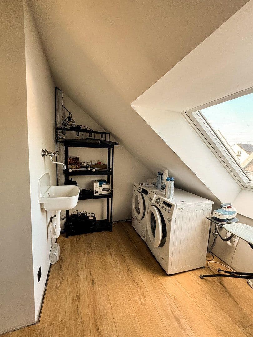 Prodej domu 130 m², pozemek 320 m², Schwerte, Severní Porýní-Vestfálsko Prodej domu 130 m², pozemek 320 m², Schwerte, Severní Porýní-Vestfálsko