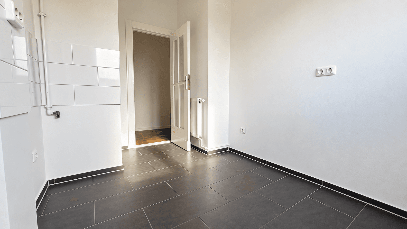 Prodej bytu 2+1 53 m², Holzmannstr. 21, Berlin, Berlín Prodej bytu 2+1 53 m², Holzmannstr. 21, Berlin, Berlín