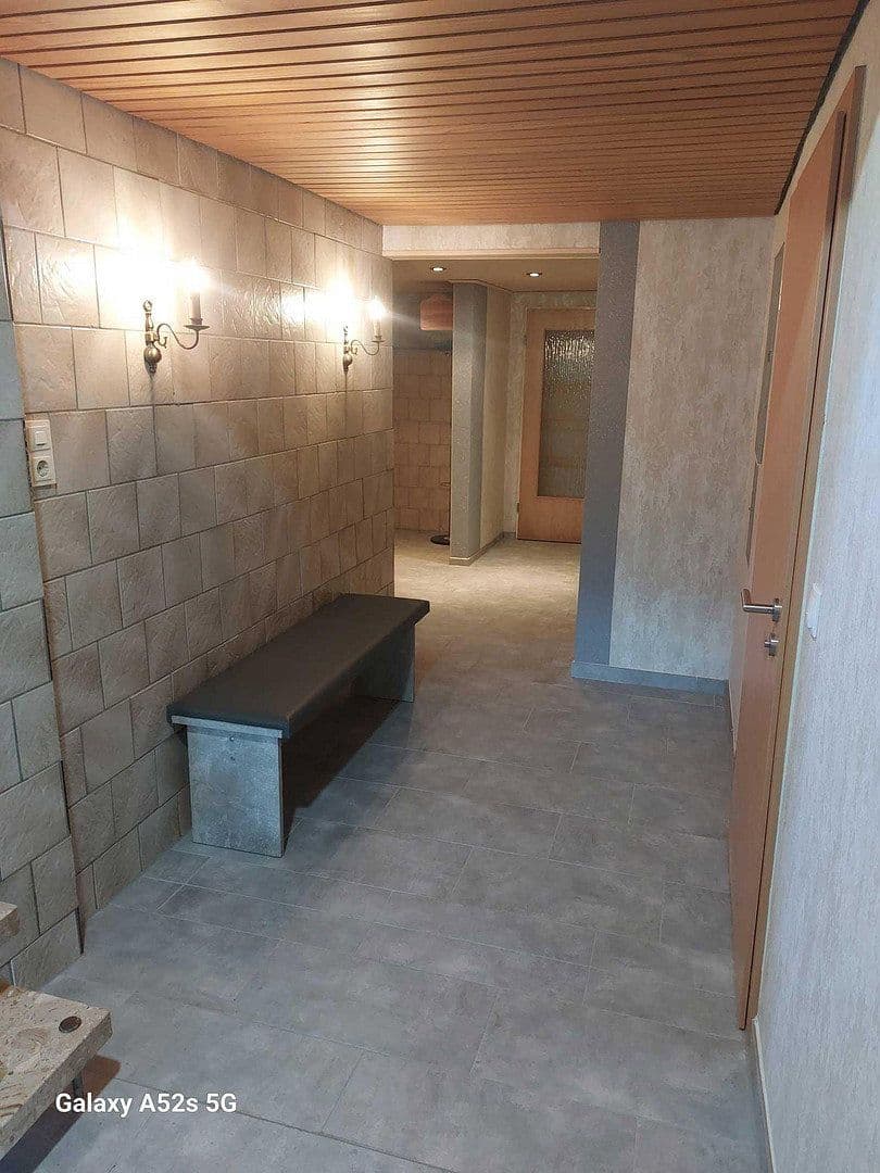 Prodej domu 240 m², pozemek 6.076 m², Friedeburg, Dolní Sasko Prodej domu 240 m², pozemek 6.076 m², Friedeburg, Dolní Sasko