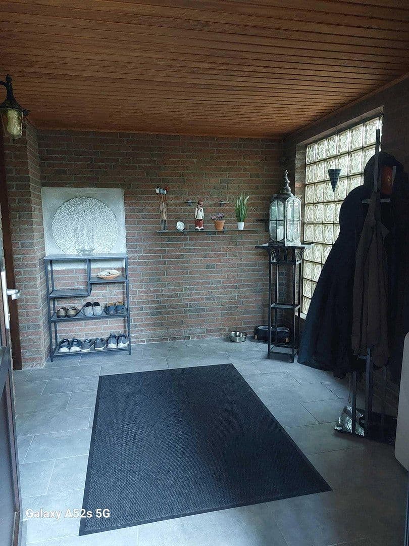 Prodej domu 240 m², pozemek 6.076 m², Friedeburg, Dolní Sasko Prodej domu 240 m², pozemek 6.076 m², Friedeburg, Dolní Sasko