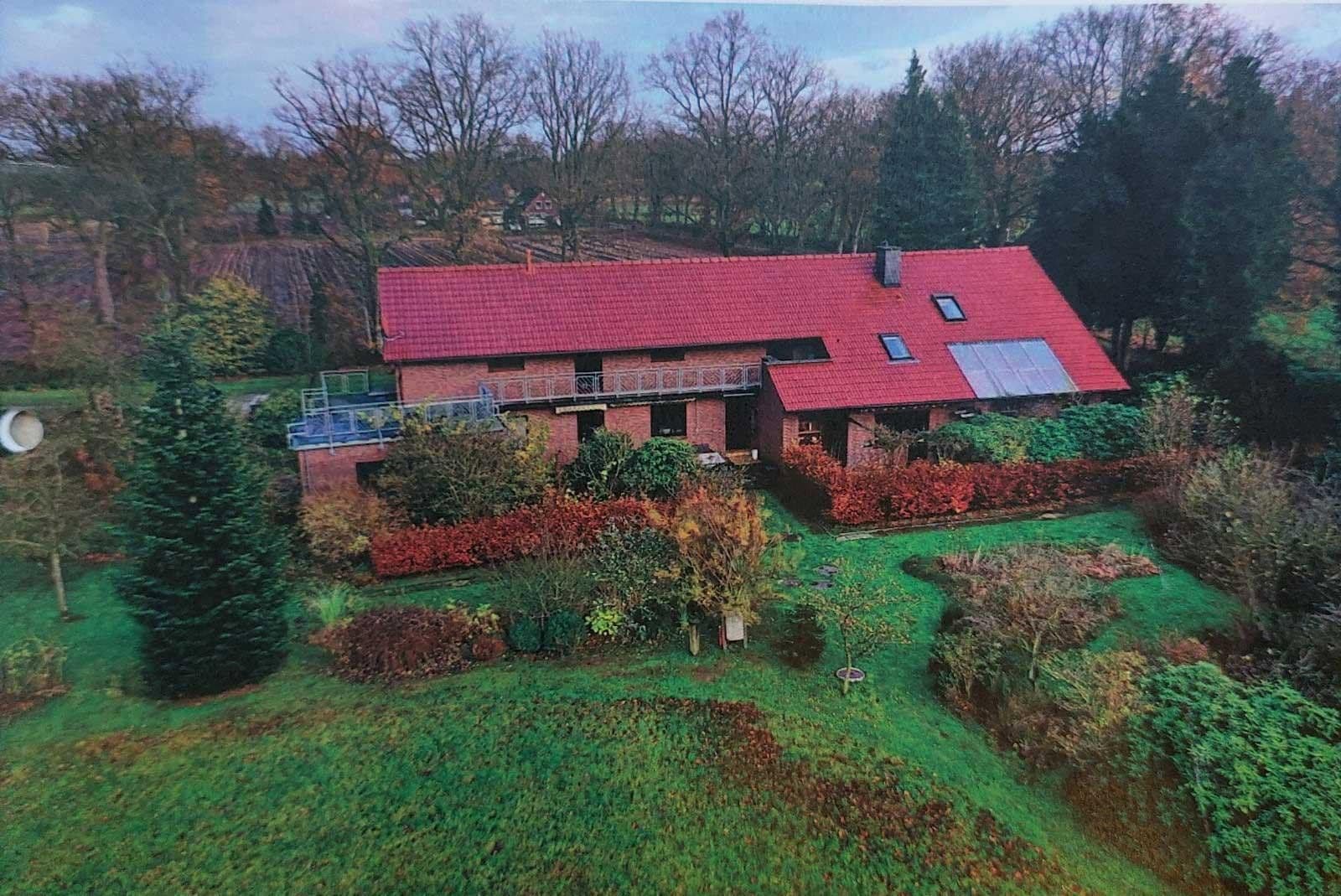 Prodej domu 240 m², pozemek 6.076 m², Friedeburg, Dolní Sasko Prodej domu 240 m², pozemek 6.076 m², Friedeburg, Dolní Sasko