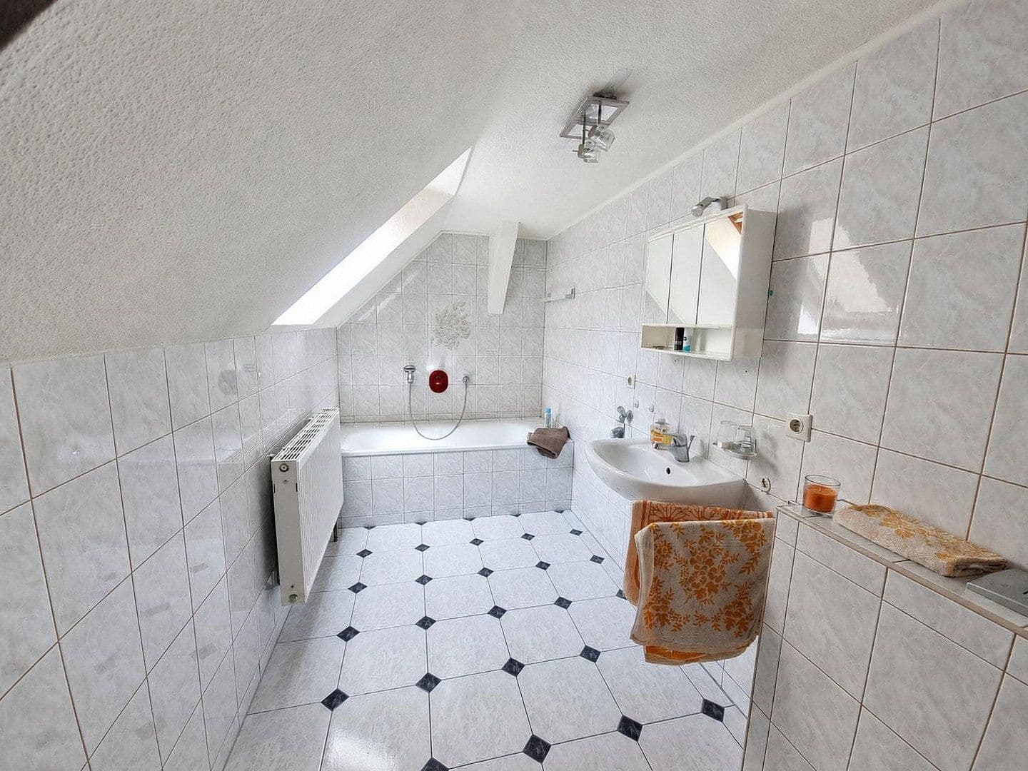 Prodej domu 250 m², pozemek 230 m², Budyšín, Sasko Prodej domu 250 m², pozemek 230 m², Budyšín, Sasko