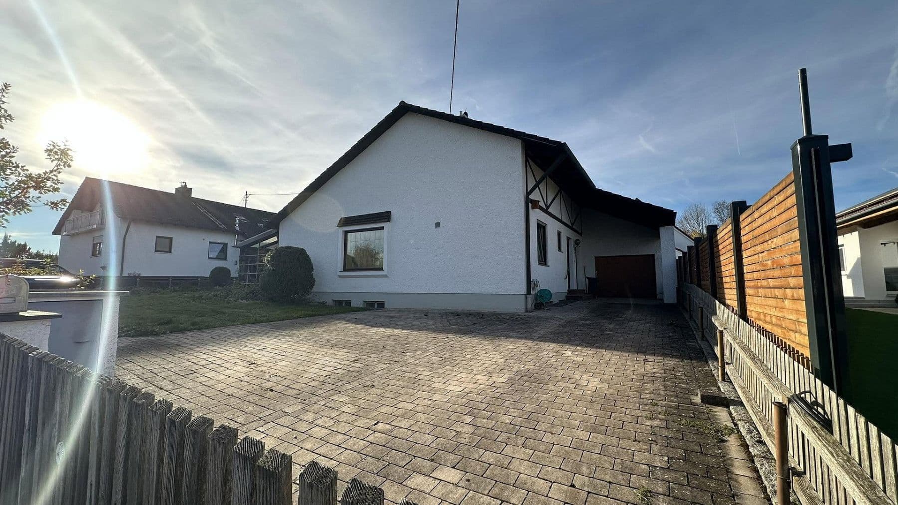 Prodej domu 163 m², pozemek 946 m², Tandern, Bavorsko Prodej domu 163 m², pozemek 946 m², Tandern, Bavorsko