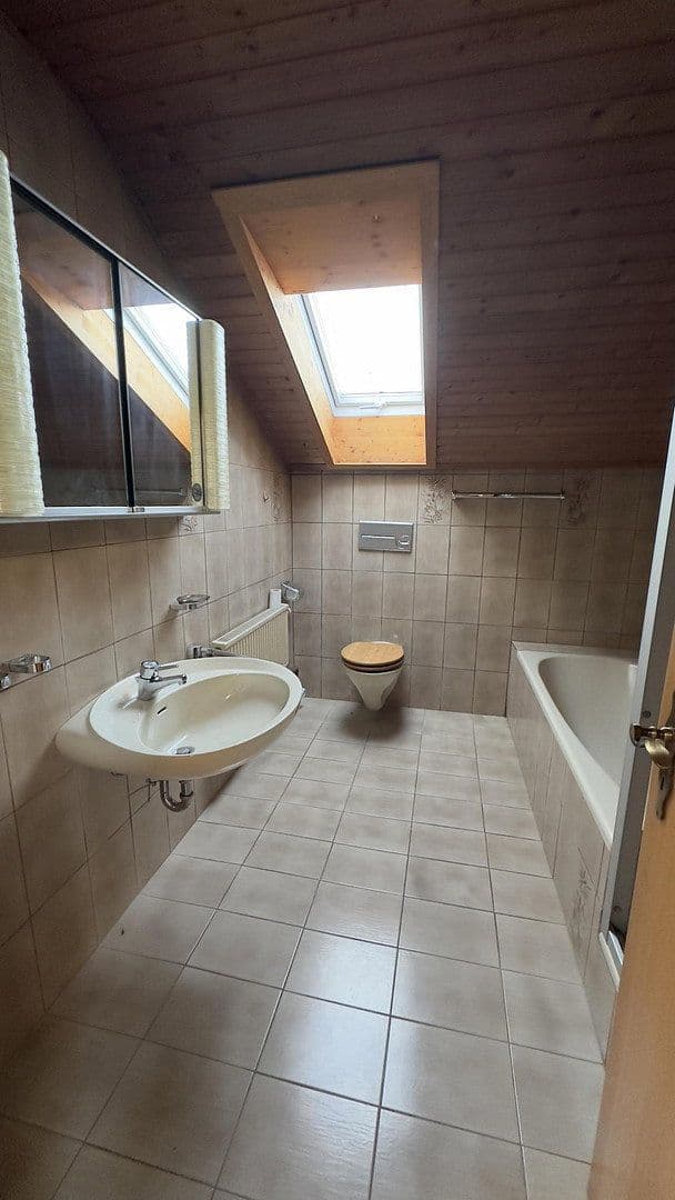 Prodej domu 163 m², pozemek 946 m², Tandern, Bavorsko Prodej domu 163 m², pozemek 946 m², Tandern, Bavorsko
