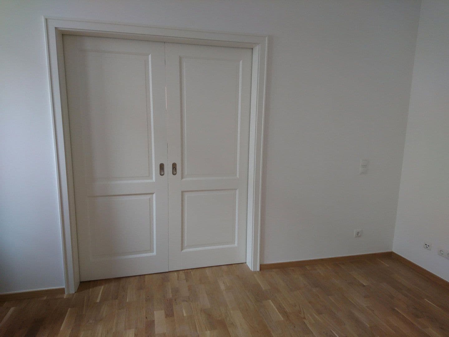 Pronájem bytu 4+1 112 m², Braubachstraße 27, Frankfurt, Hessen Pronájem bytu 4+1 112 m², Braubachstraße 27, Frankfurt, Hessen