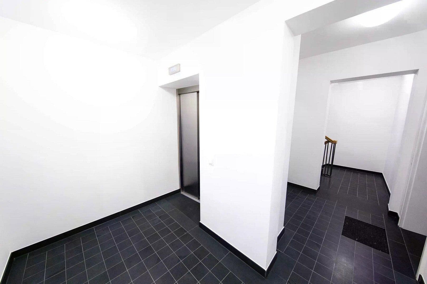 Pronájem bytu 4+1 112 m², Braubachstraße 27, Frankfurt, Hessen Pronájem bytu 4+1 112 m², Braubachstraße 27, Frankfurt, Hessen