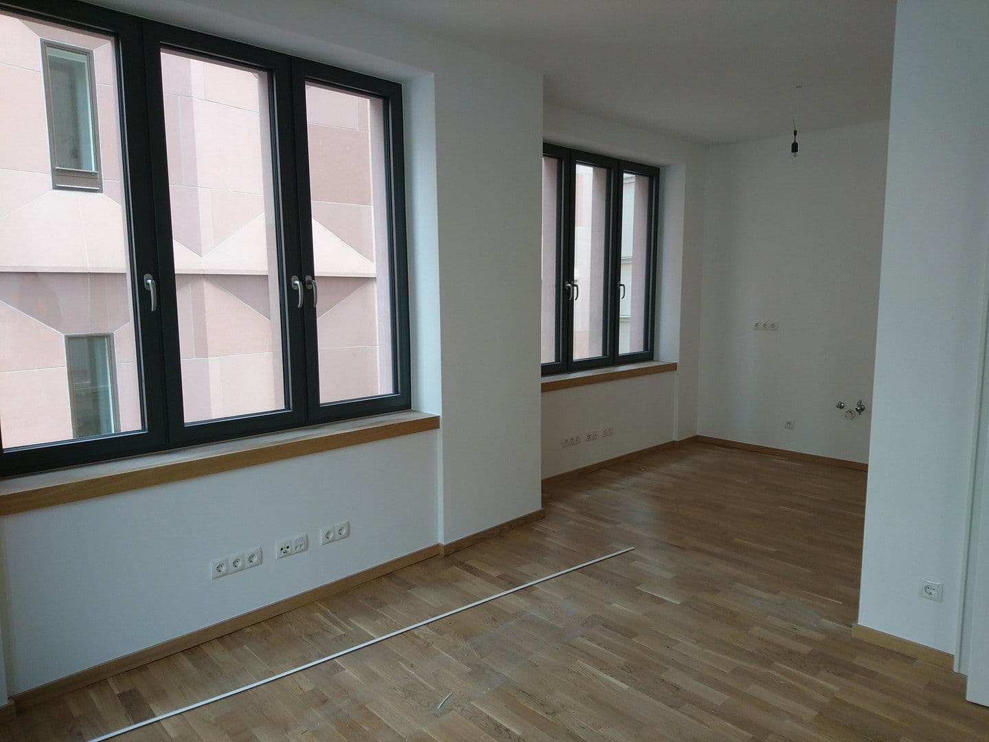 Pronájem bytu 4+1 112 m², Braubachstraße 27, Frankfurt, Hessen Pronájem bytu 4+1 112 m², Braubachstraße 27, Frankfurt, Hessen