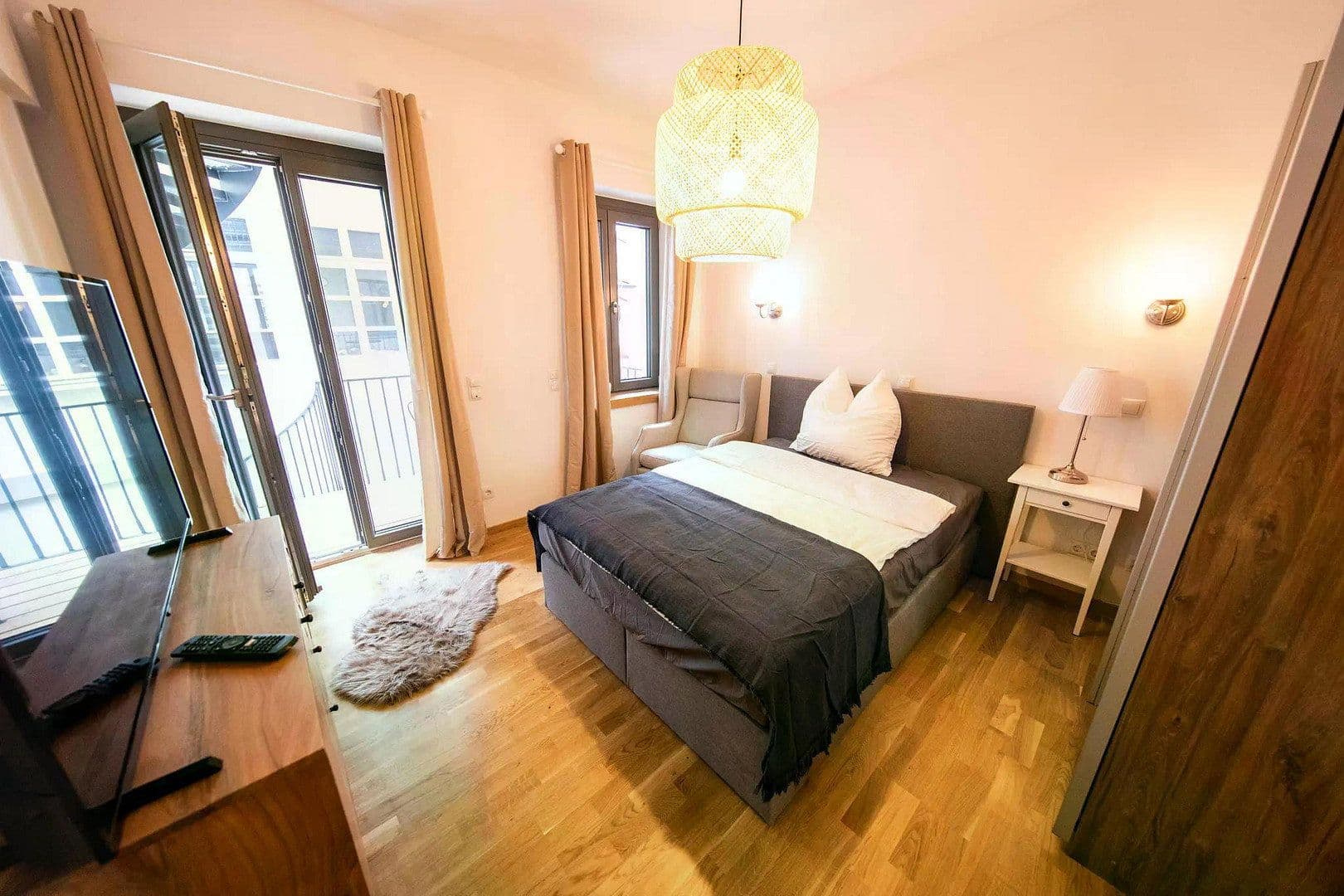 Pronájem bytu 4+1 112 m², Braubachstraße 27, Frankfurt, Hessen Pronájem bytu 4+1 112 m², Braubachstraße 27, Frankfurt, Hessen