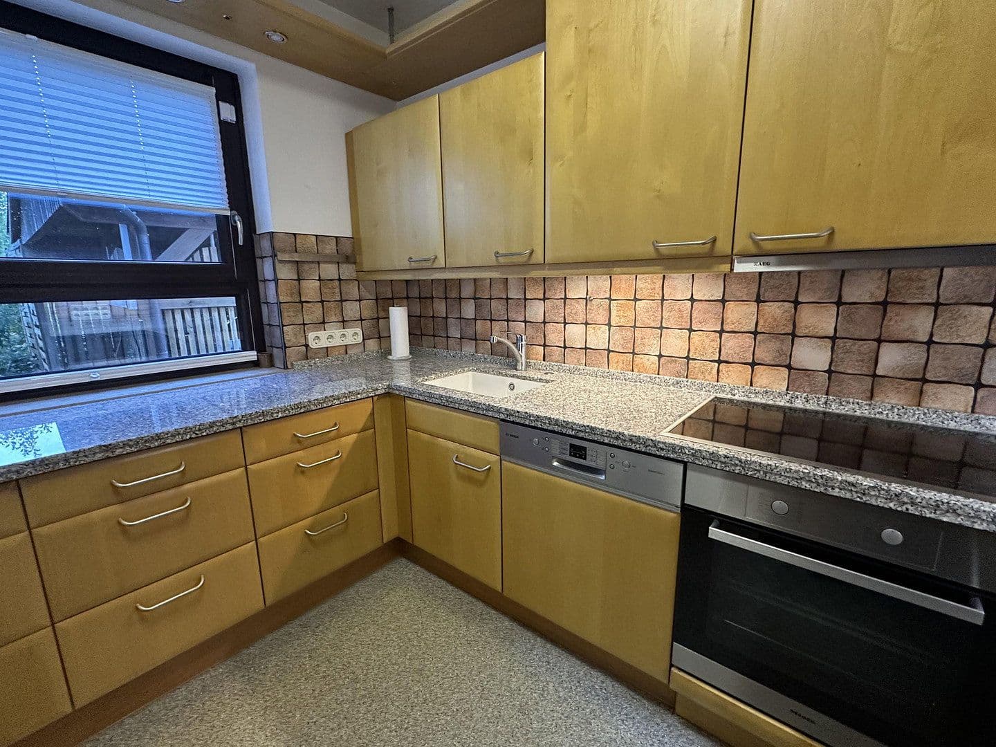 Prodej domu 145 m², pozemek 738 m², Berlin, Berlín Prodej domu 145 m², pozemek 738 m², Berlin, Berlín