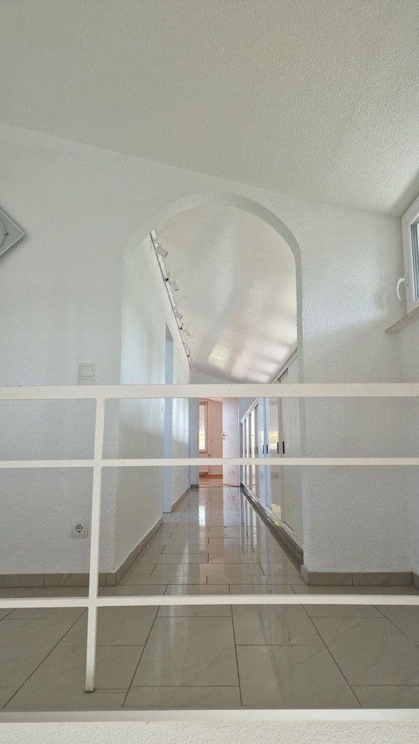 Prodej domu 210 m², pozemek 1.451 m², Am Kirschberg 29, Worms, Porýní-Falc Prodej domu 210 m², pozemek 1.451 m², Am Kirschberg 29, Worms, Porýní-Falc